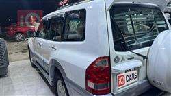 ميتسوبيشي باجيرو